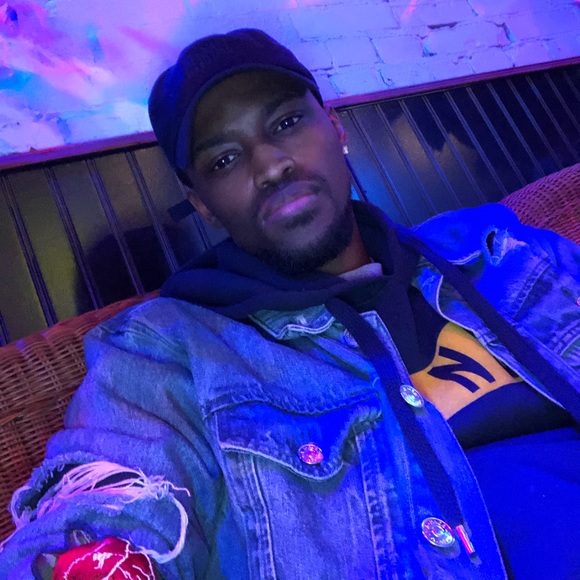 Meet your Posher, Danny - Picture 1 of 1